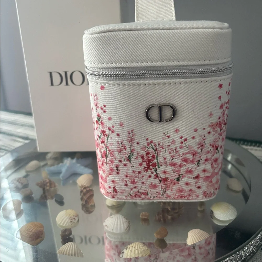 Dior Pink Floral Vanity Case - Picture 2 of 6